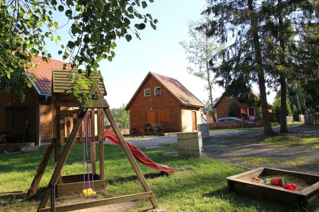 Domki Nad Jeziorem W Karlowicach Karlowice Exterior foto