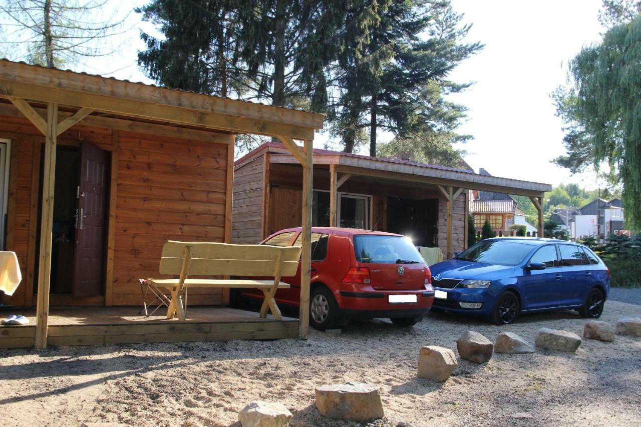 Domki Nad Jeziorem W Karlowicach Karlowice Exterior foto